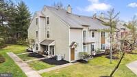 Building Photo - 252 Everly Ct