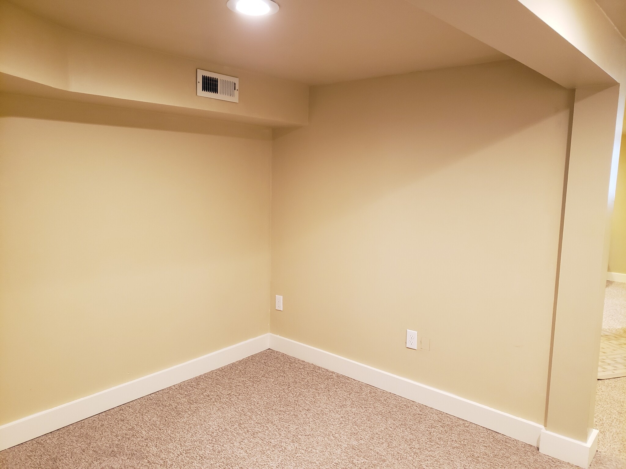 bedroom area - 2811 NW 58th St