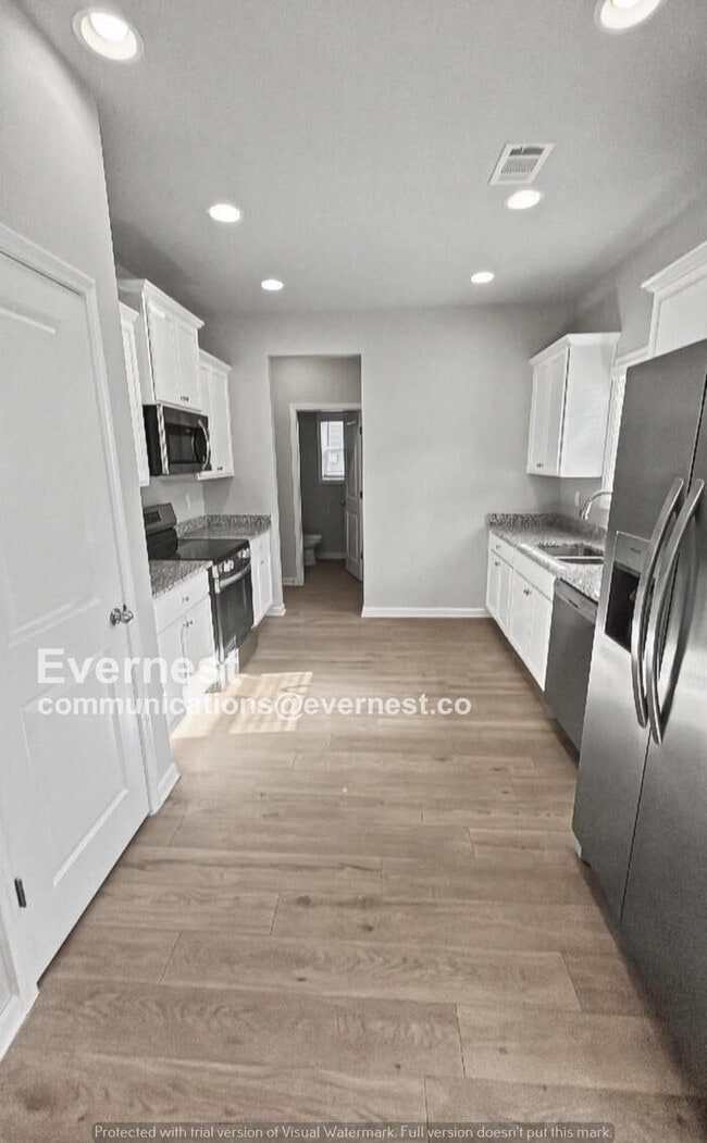 Building Photo - 312 Bertha Honey Stewart Dr