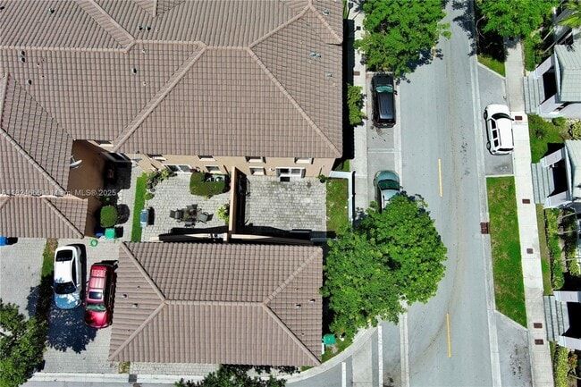 Building Photo - 9301 SW 171st Ct