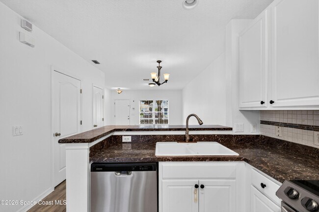 Building Photo - 1391 Hampton Park Ln