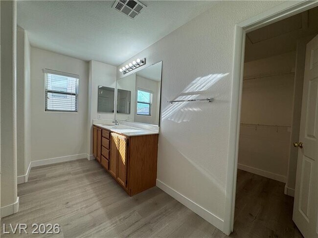 Building Photo - 11844 Galvani St