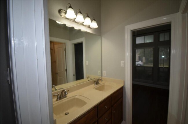 Building Photo - 20400 Horned Owl Trail