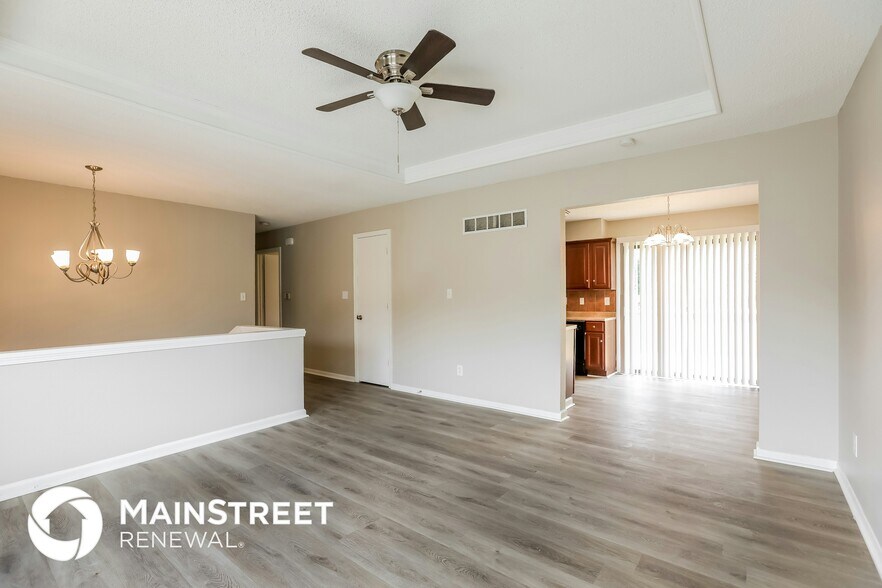Building Photo - 11712 Crystal Dr