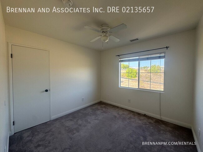 Building Photo - 1165 Latigo Cove