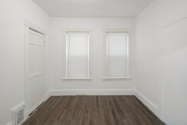 Building Photo - 51 Calumet St