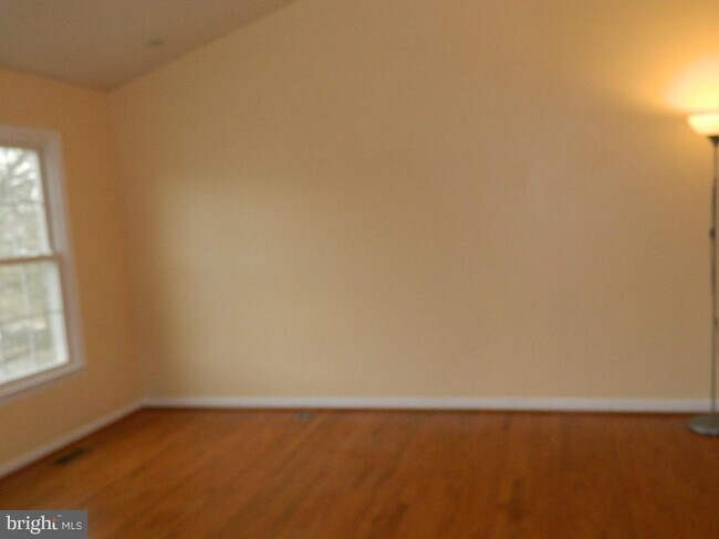 Building Photo - 18520 Cherry Laurel Ln