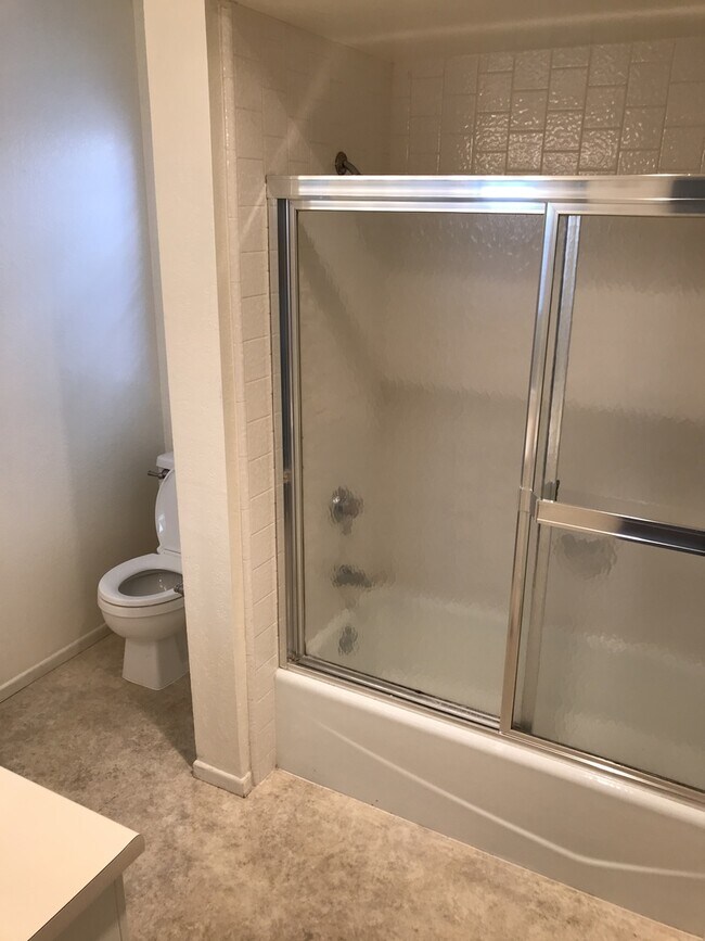 Building Photo - Spacious 3/2 Mesa Home in Washington Schoo...