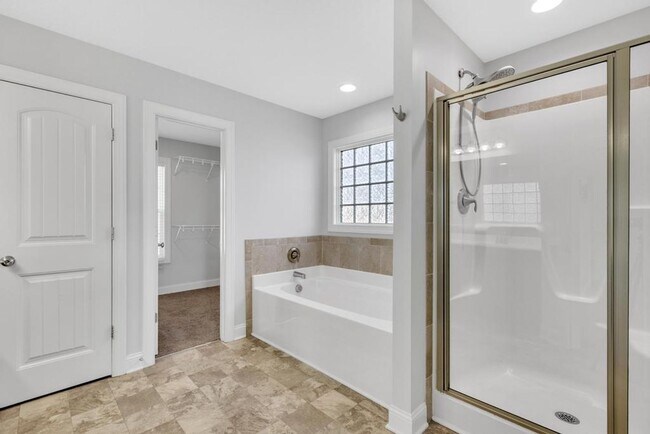 Building Photo - Sterling Farms Beauty!