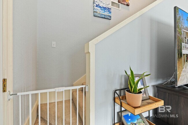 Building Photo - 5140 Skiff Ln