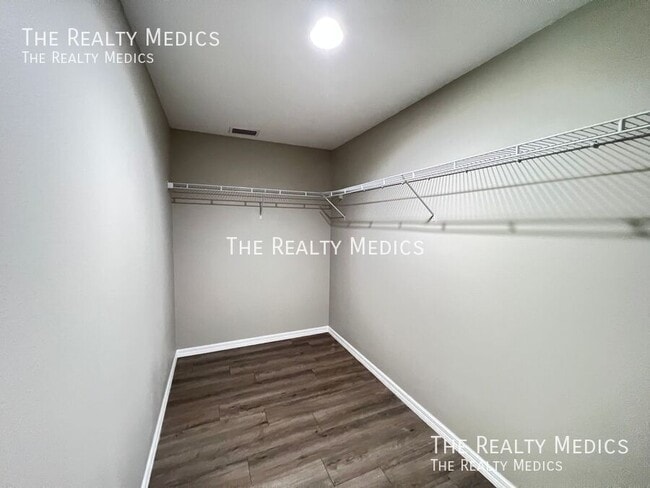 Building Photo - 461 Malauka Loop