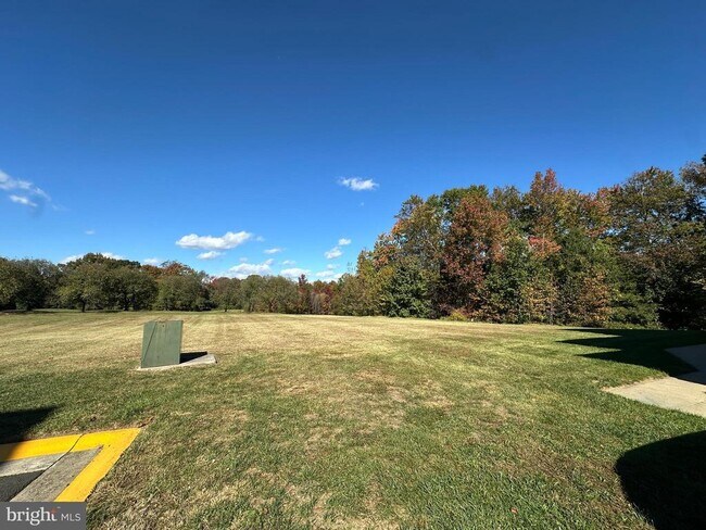 Building Photo - 13846 Greendale Dr