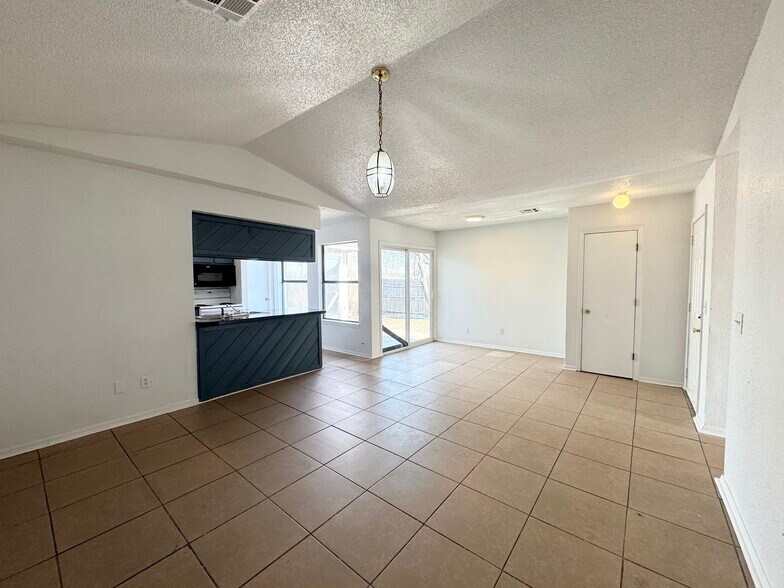 Building Photo - 339 NW 119th St