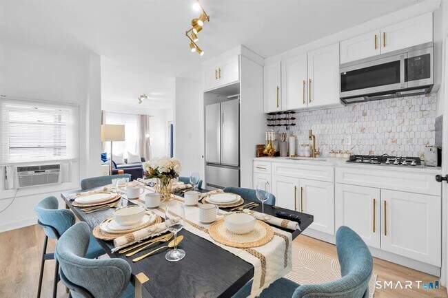 Building Photo - 500 Plank Rd