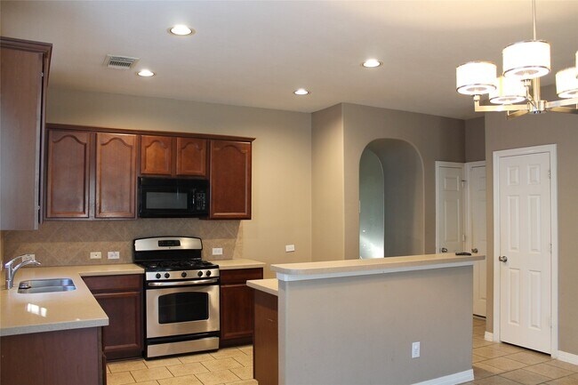 Building Photo - 3643 Rocky Ledge Ln