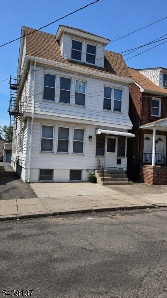 Building Photo - 7 Frederick Terrace