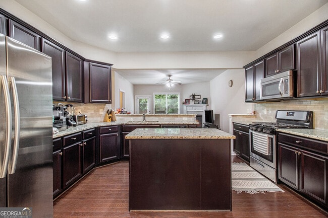 Building Photo - 3463 Flamingo Ln