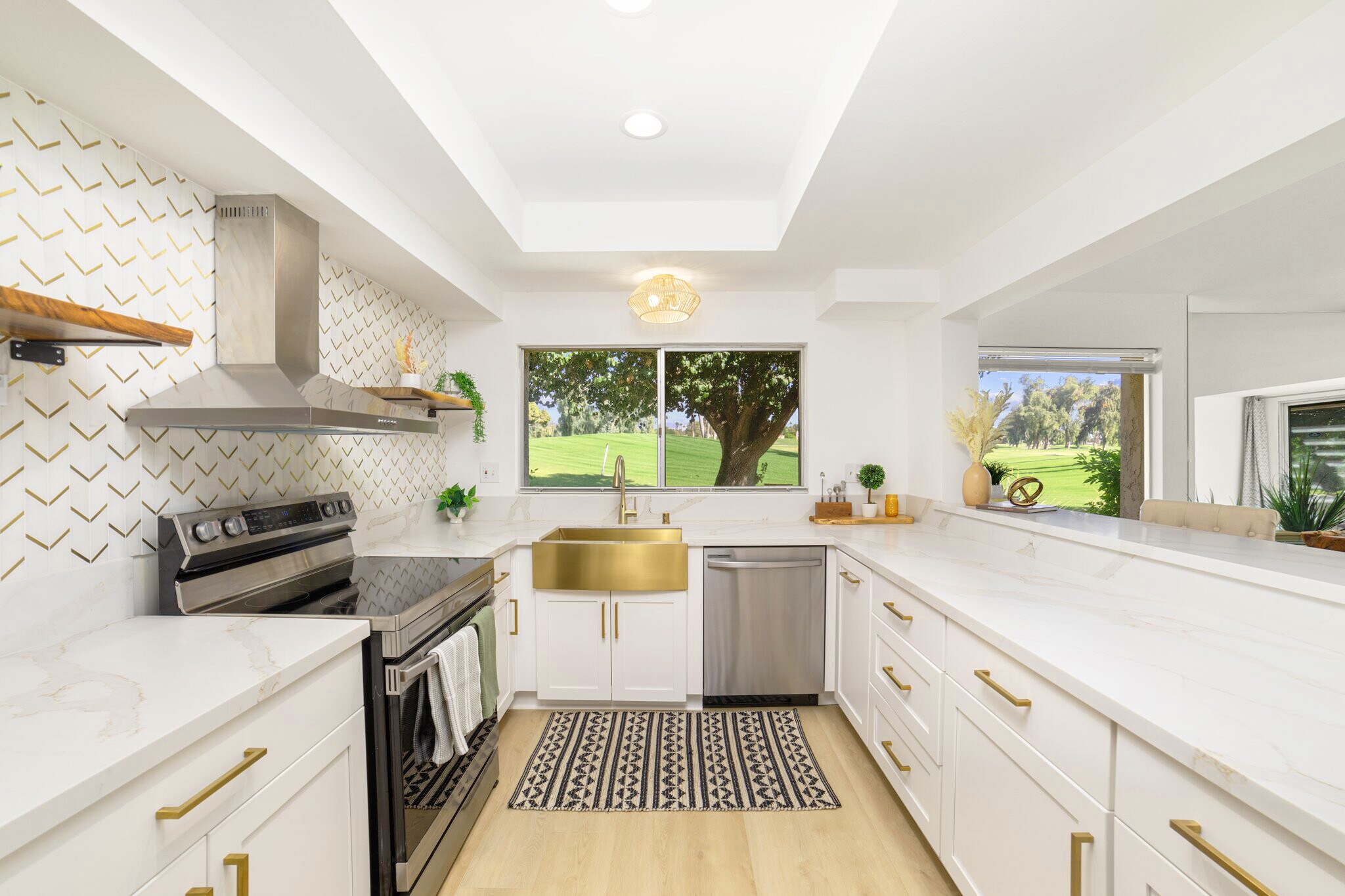 Building Photo - 35090 Mission Hills Dr