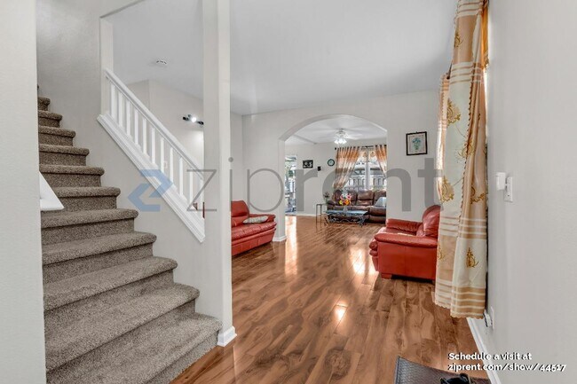 Building Photo - 3963 NW 148th Pl