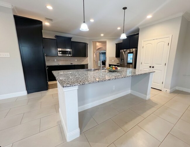 Building Photo - AVAILABLE NOW; APPLY AT OUR WEBSITE TODAY!!