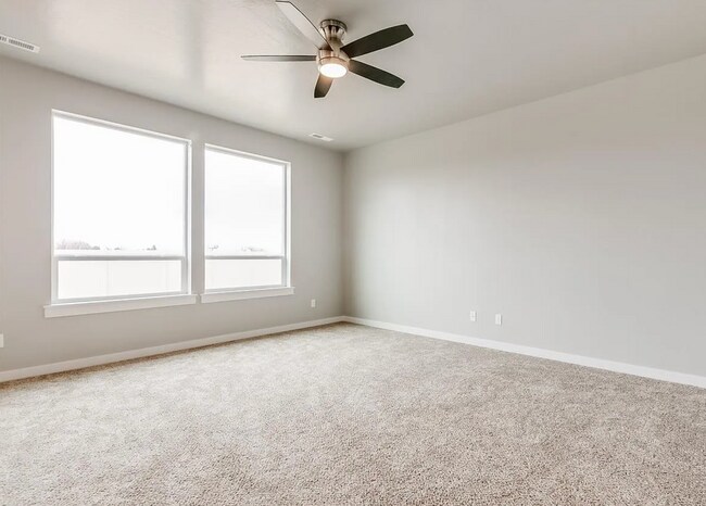 Building Photo - Modern 4-Bedroom Home in Meridian – Spacio...