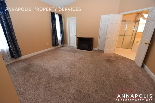 Building Photo - 1606 Stern Ct