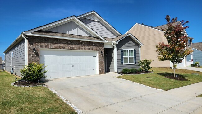 Building Photo - Simpsonville - Howards Park - One Level 4B...