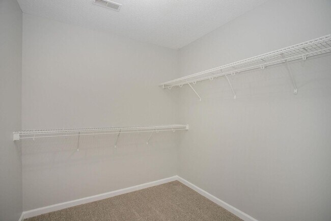 Building Photo - 822 Sugarcane Way