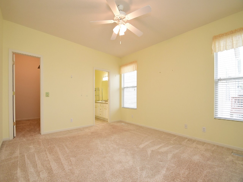 Building Photo - 5018 S 194th Ave