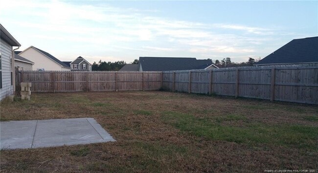 Building Photo - 352 Roanoke Dr