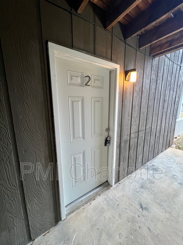 Building Photo - 831 McAlway Rd