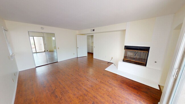 Building Photo - $500 OFF MOVE IN SPECIAL |  3 Bedroom Home