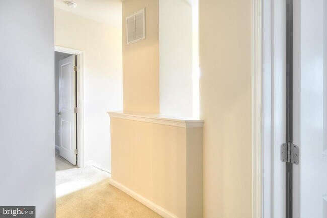 Building Photo - 6300 Santo Place