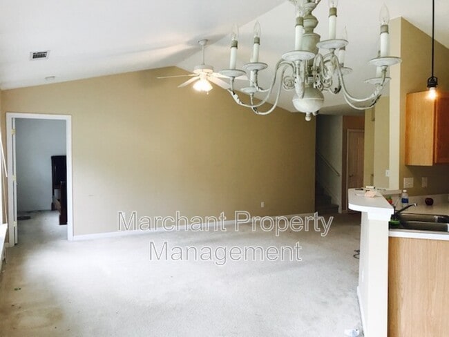 Building Photo - 776 Waterbrook Ln