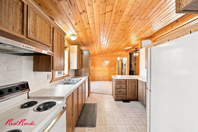 Building Photo - 408 Harmony Dr