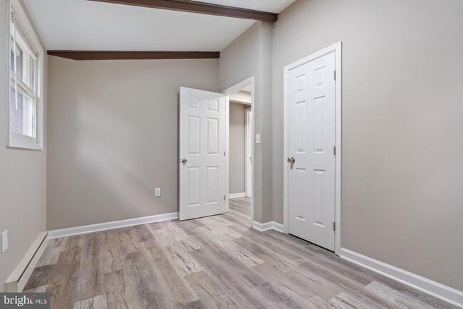 Building Photo - 11585 Tomahawk Trail