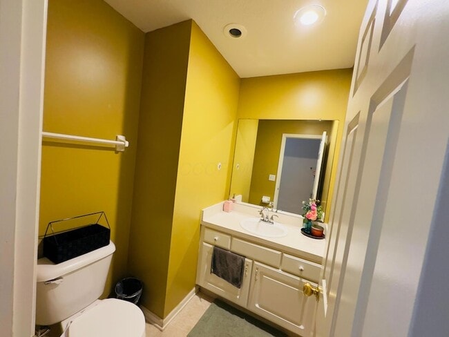 Building Photo - 5157 Vinings Bend