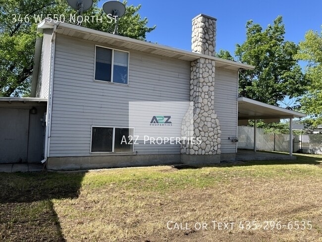 Building Photo - 346 W 550 N St