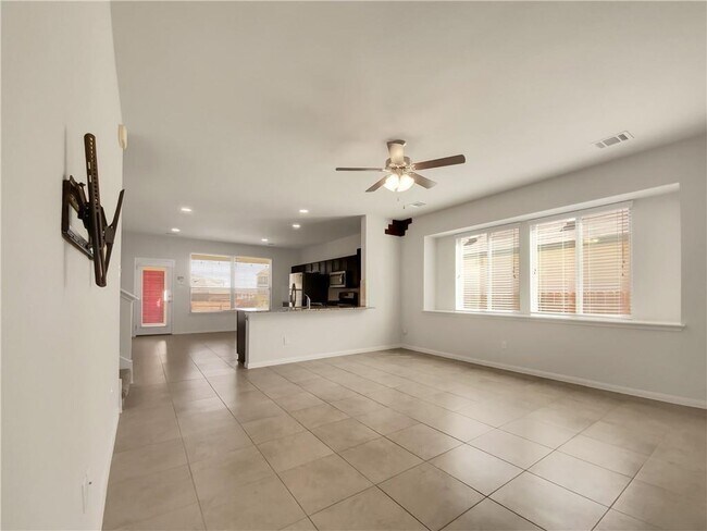 Building Photo - 353 Canadian Springs Dr