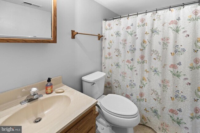Building Photo - 5413 Rainwood Dr