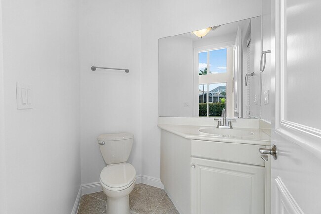Building Photo - 6641 Conch Ct