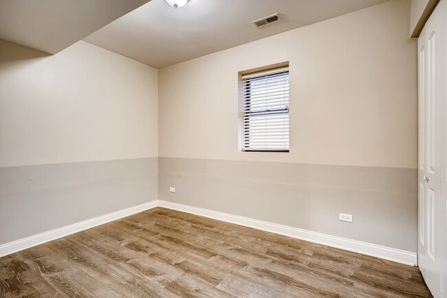 Building Photo - 2312 S Seeley Ave