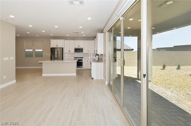 Building Photo - 11807 Pandion Ave