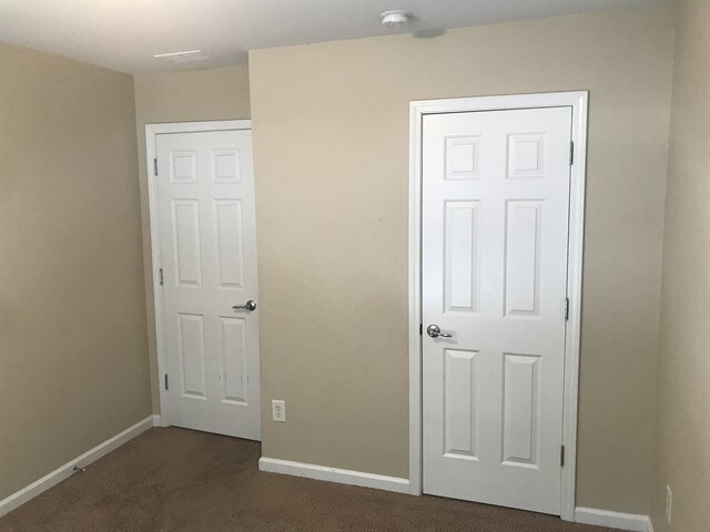 Building Photo - 811 Greenwood Crossing