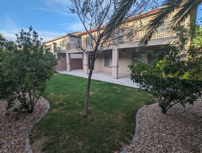 Building Photo - 8213 Fowler Falls Ct