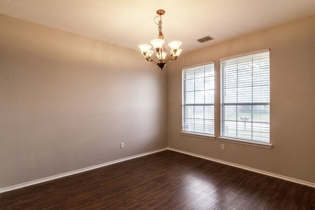 Building Photo - 8512 Prairie Wind Trail