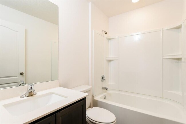 Building Photo - 509 Kensington View Dr