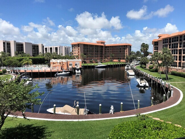 Building Photo - 2871 N Ocean Blvd