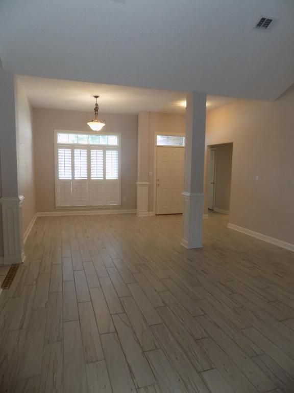 Building Photo - 1438 The Crossings