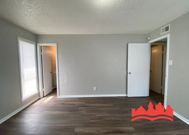 Building Photo - 3879 Pinbranch Ct